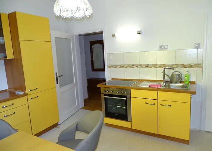 Exklusive Fuer 5 Personen Ca 100 M Im Eg * Nordhausen