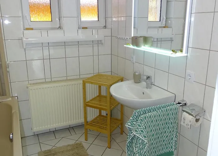 Exklusive Fuer 5 Personen Ca 100 M Im Eg Daire